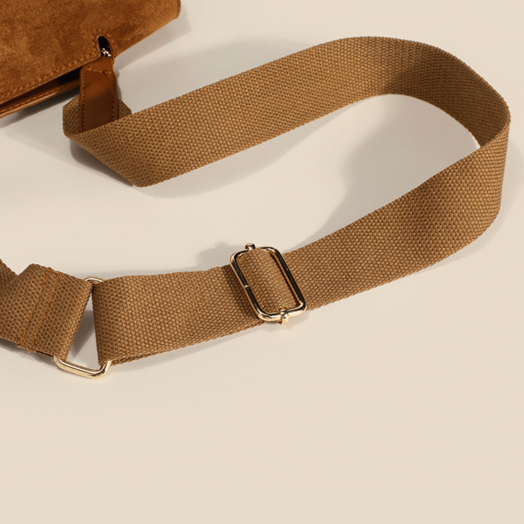 Casual Bag - Stylish and Versatile - Durable Material - Everyday Essential
