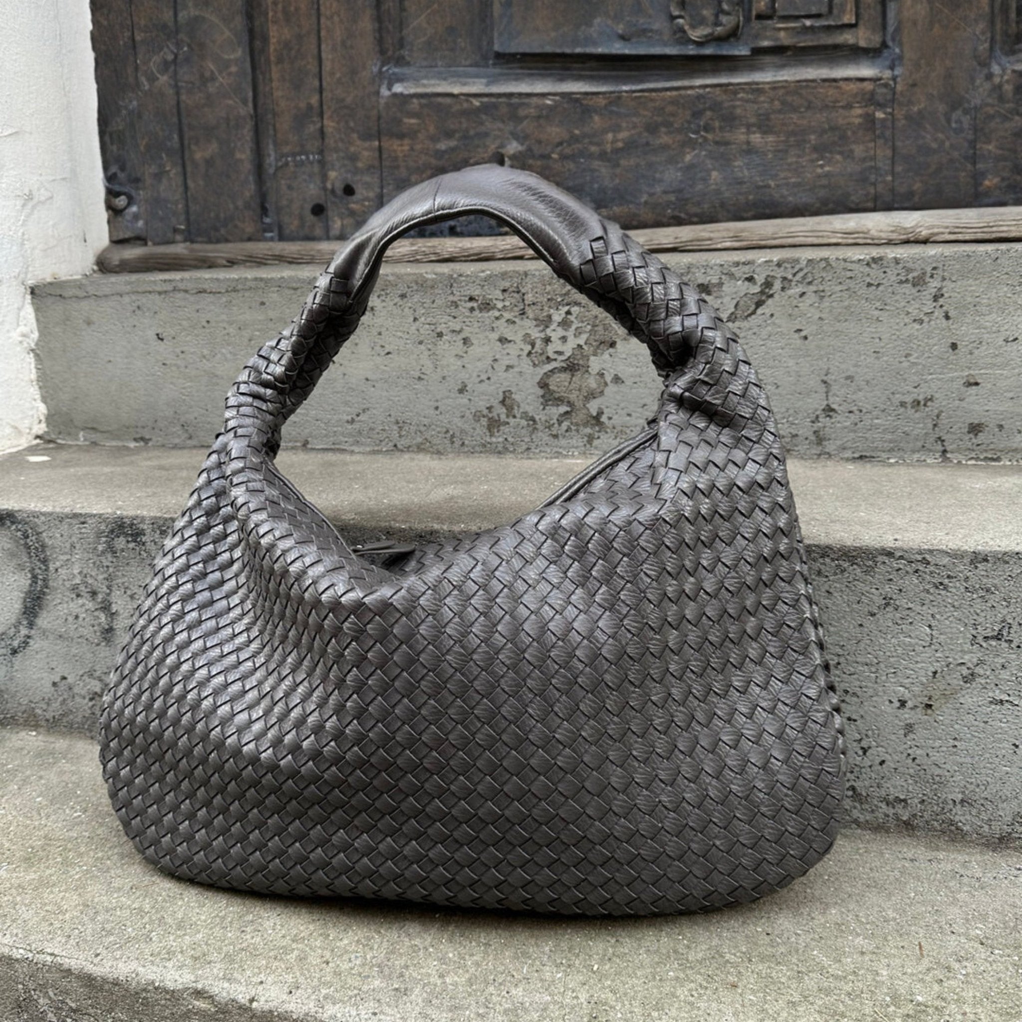 Woven Bag - Stylish and Durable - Perfect for Everyday Use