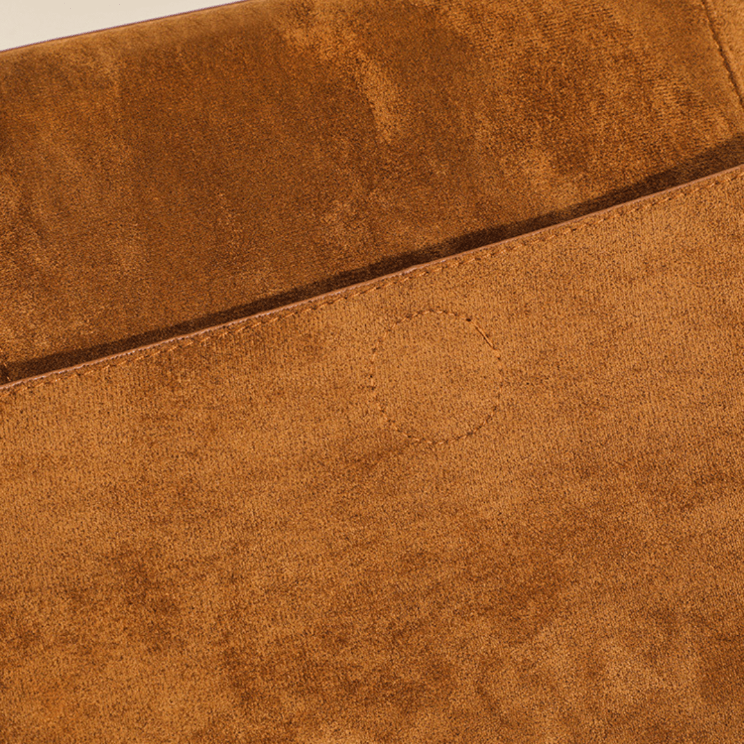 Casual Bag - Stylish and Versatile - Durable Material - Everyday Essential