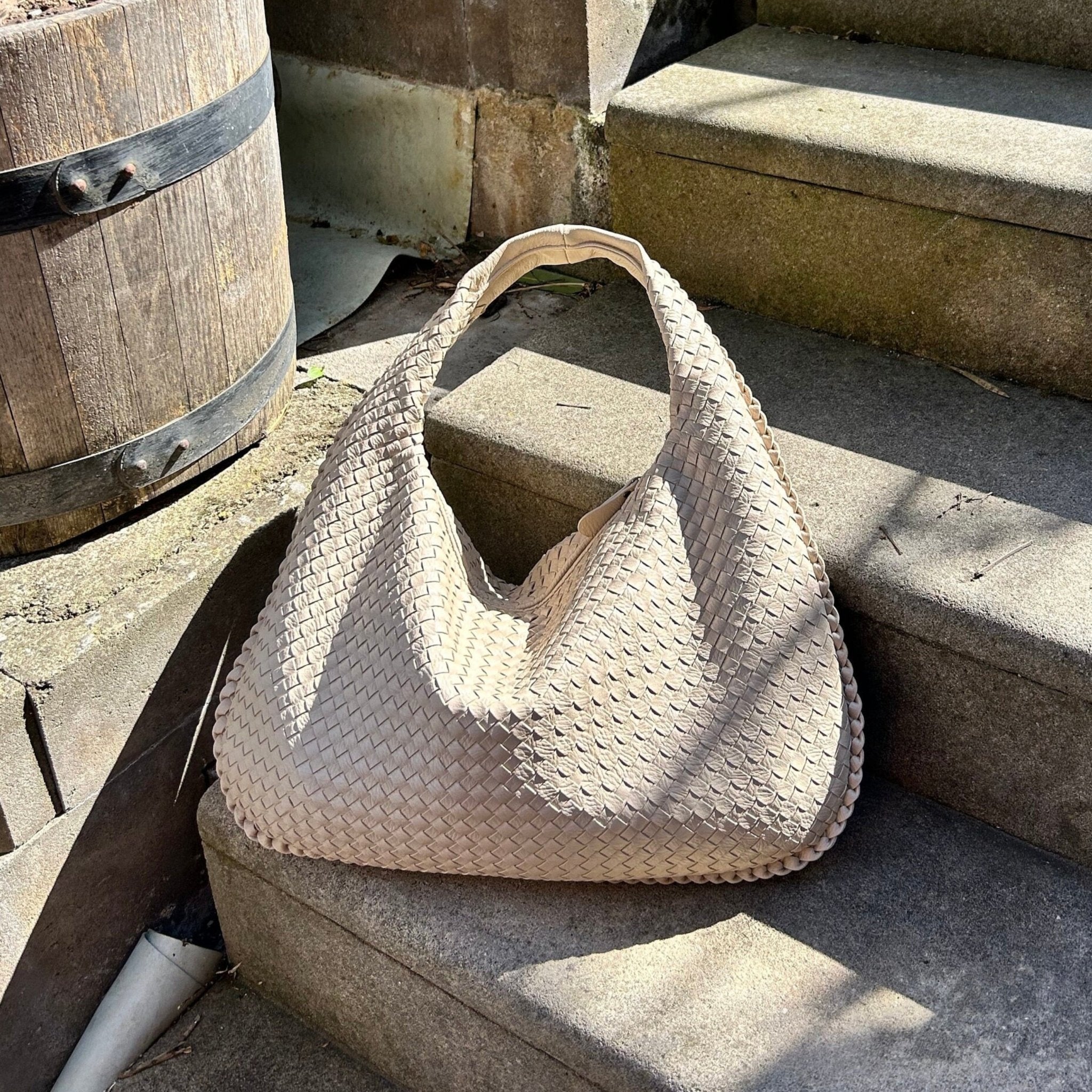 Woven Bag - Stylish and Durable - Perfect for Everyday Use