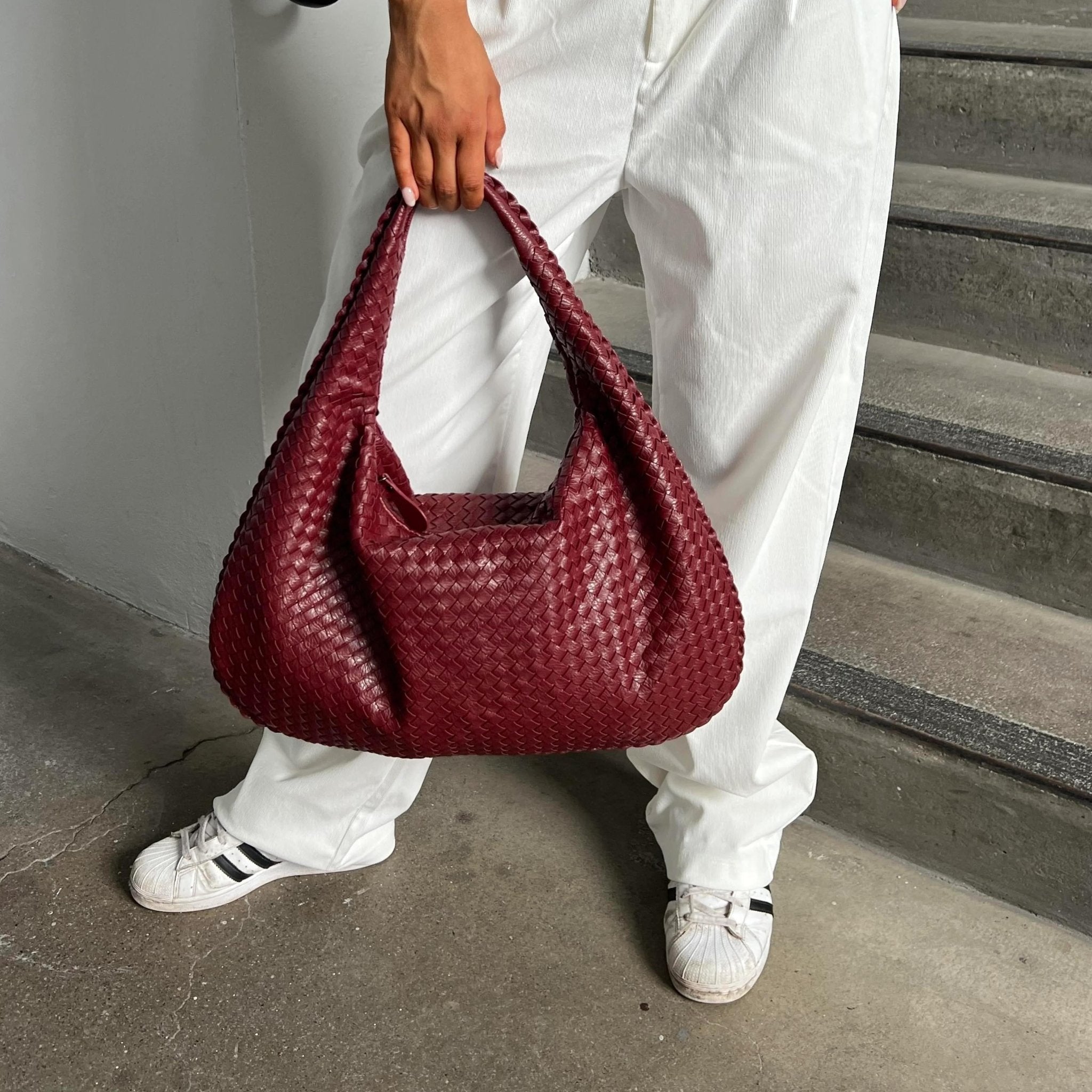 Woven Bag - Stylish and Durable - Perfect for Everyday Use