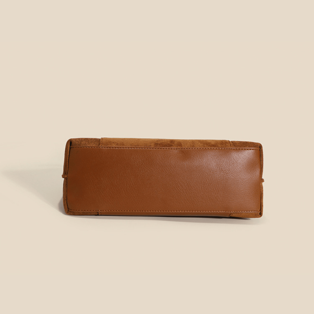 Casual Bag - Stylish and Versatile - Durable Material - Everyday Essential