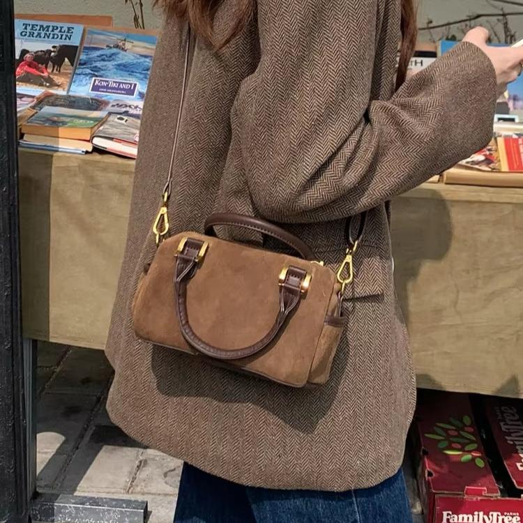 Mini Bag - Stylish and Compact - Versatile Accessory for Every Occasion