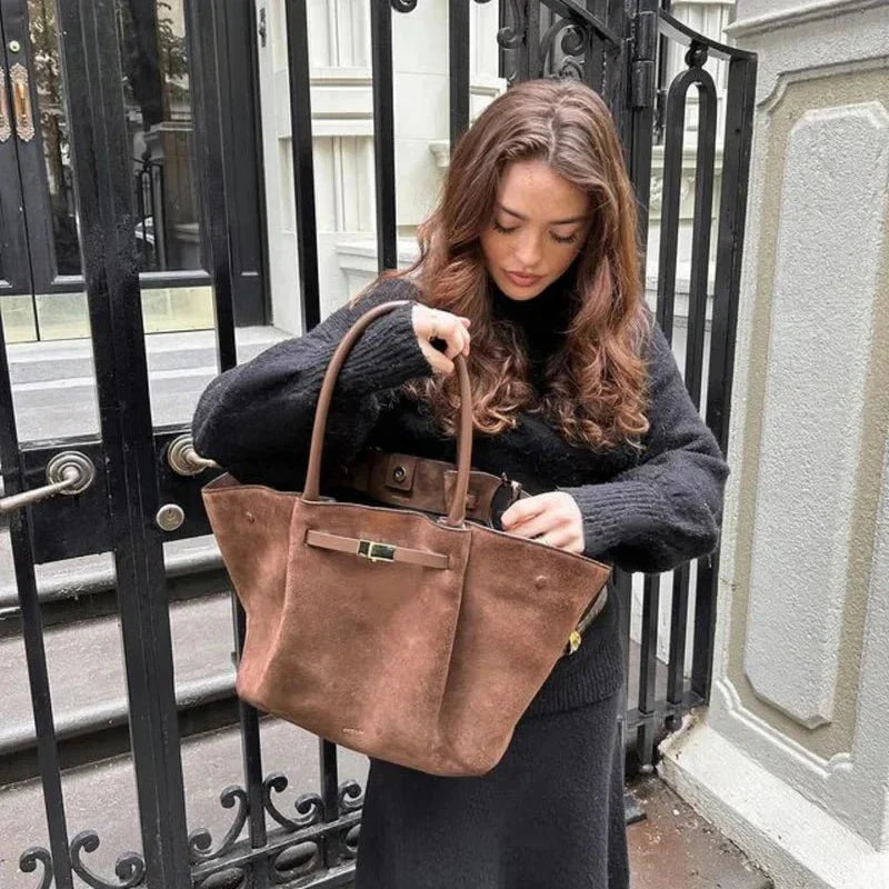 Vegan Suede Bag - Stylish and Eco-Friendly - Perfect Everyday Accessory