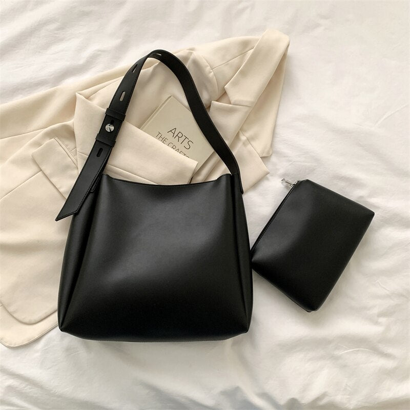 Stylish Leather Bag - Amber Hue - Durable Material - Perfect for Everyday Use