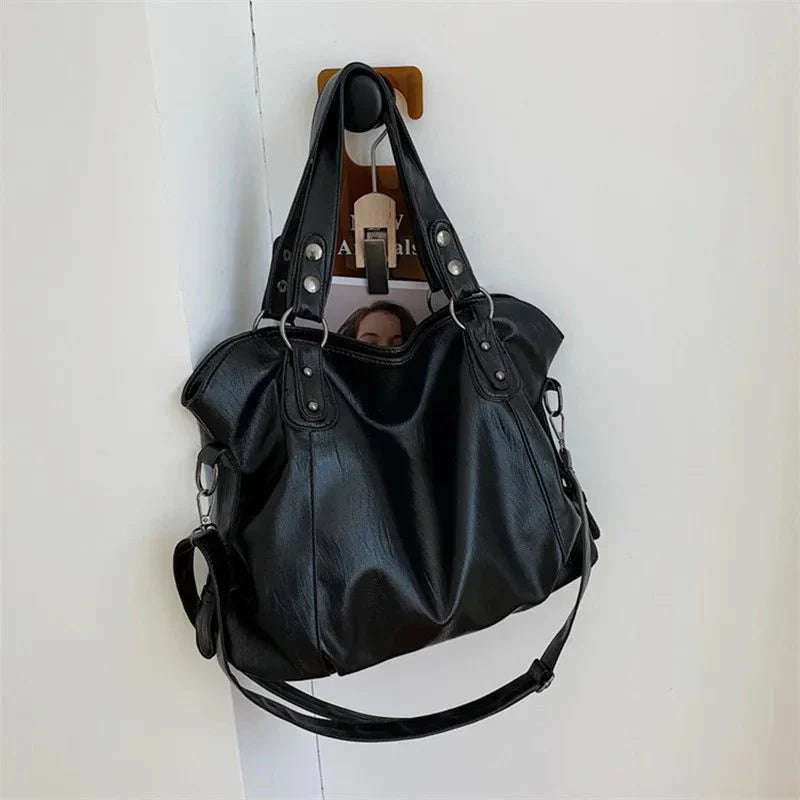 Vegan Leather Handbag - Stylish, Eco-Friendly Tote - Sustainable Fashion Accessory