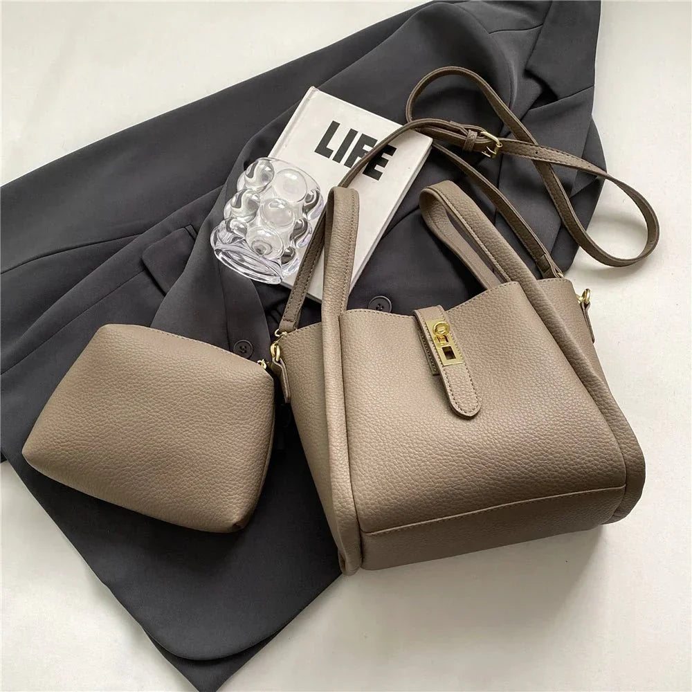 Mini Bag - Stylish Vegan Leather - Trendy Handbag for Everyday Use