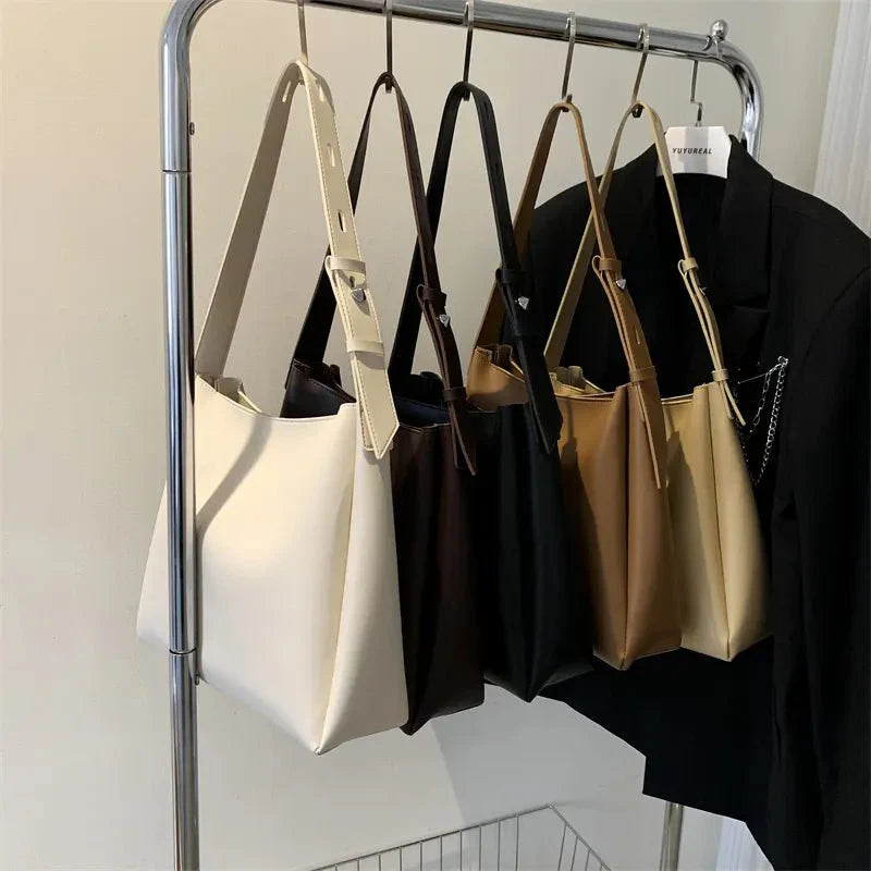 Stylish Leather Bag - Amber Hue - Durable Material - Perfect for Everyday Use